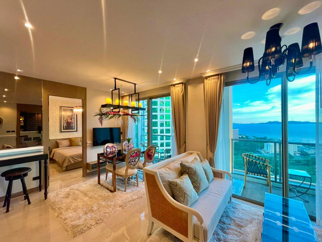 2 Bedrooms @ The Riviera Ocean Drive